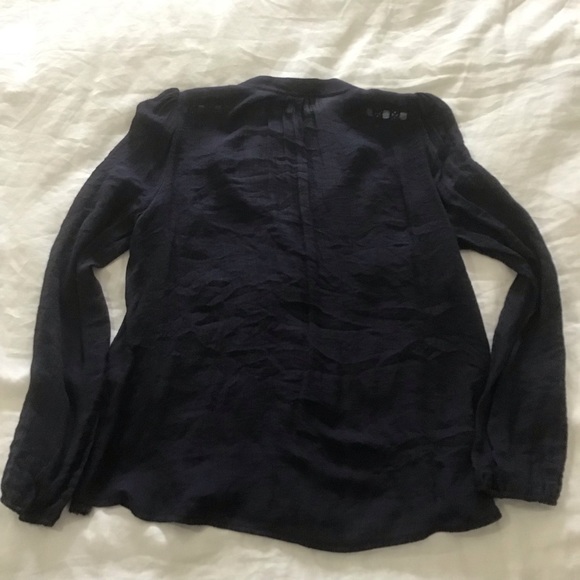 Ellie & Kate Navy Blue Long Sleeve Open Cutwork V-Neck Top w/Tassels, Size L - Picture 2 of 14